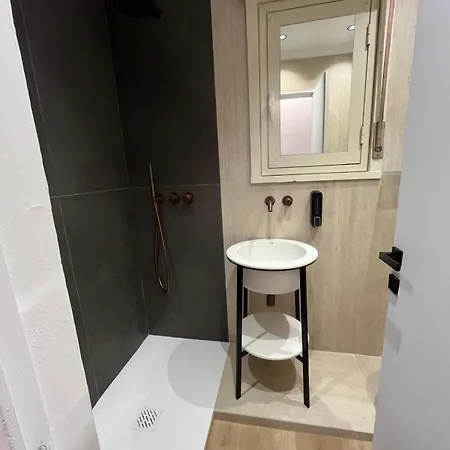 Roomar By Rb 4*