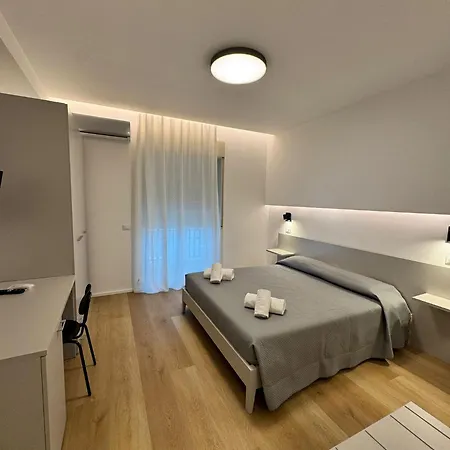 ゲストハウス Roomar By Rb